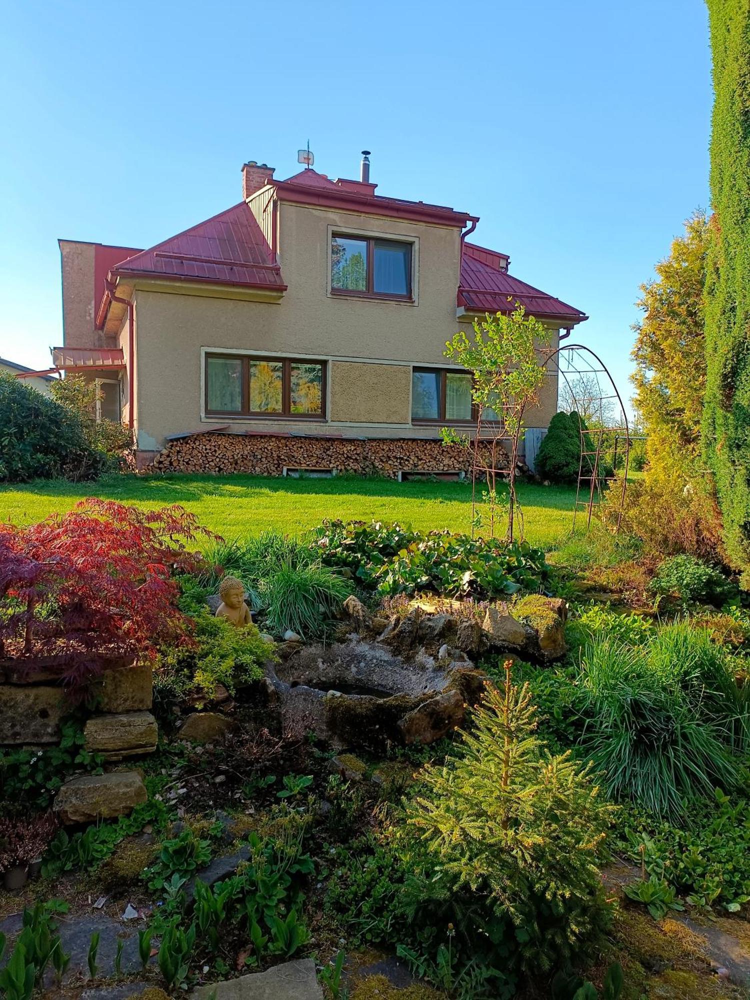 Apartman Za Lesem Cervený Kostelec Exterior foto